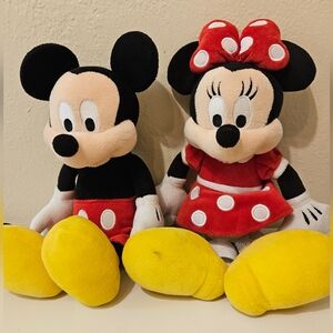 Disney Mickey and Minnie Mouse Plush Set - Black, Red, Yellow